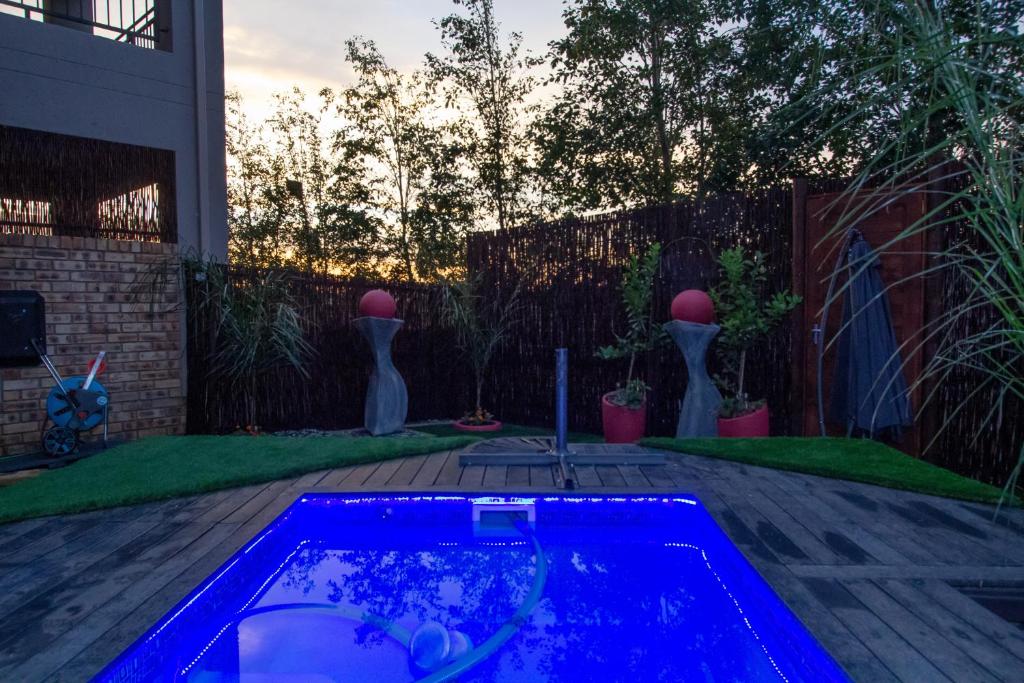 هتل لاگژوریا سلف‌کیترینگ آپارتمان وید بوث کلد اند هیتد پول آپشنز Luxurious self-catering apartment with both cold and heated pool options