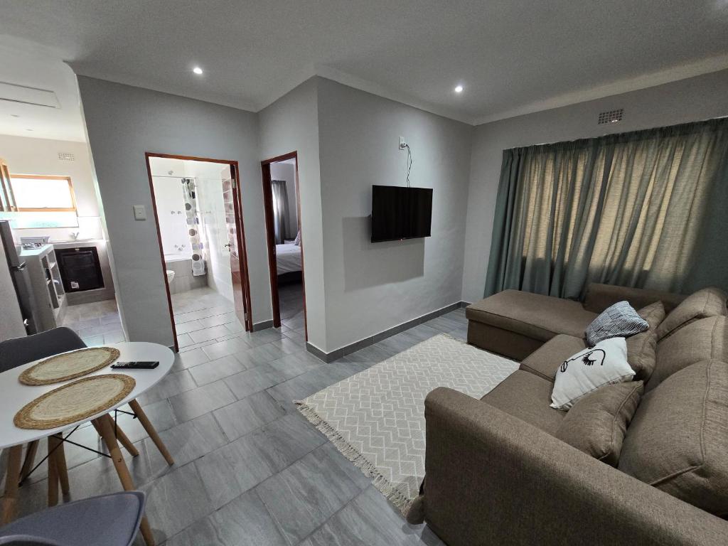 هتل نو ایت ات موسل بی - سنترال موسل بی 1 بد روم آپارتمان No8@Mosselbay - Central Mosselbay 1 Bedroom Apartment