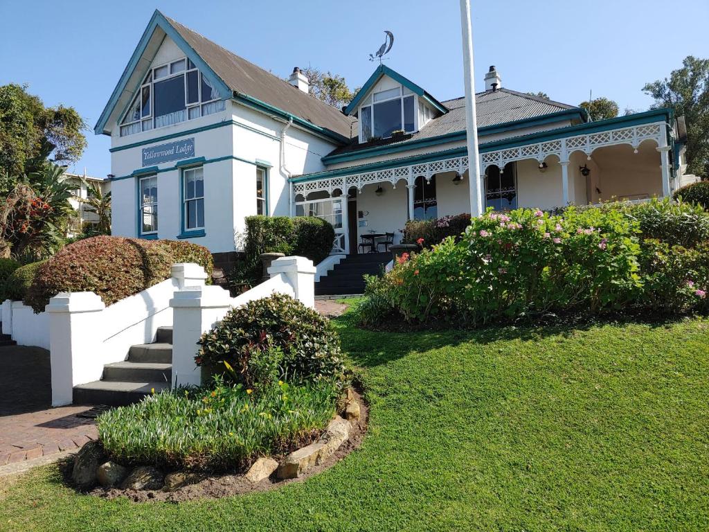 هتل یلوود لوج Yellowwood Lodge
