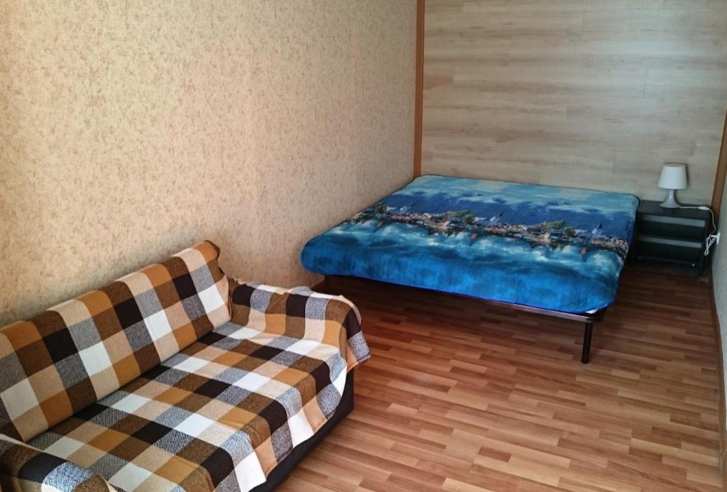 هتل آپارتمان تی نا کارلا مارکسا 13 Apartamenty na Karla Marksa 13
