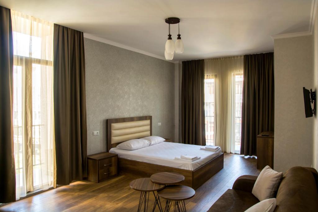 هتل ابسولوت Hotel Absolut