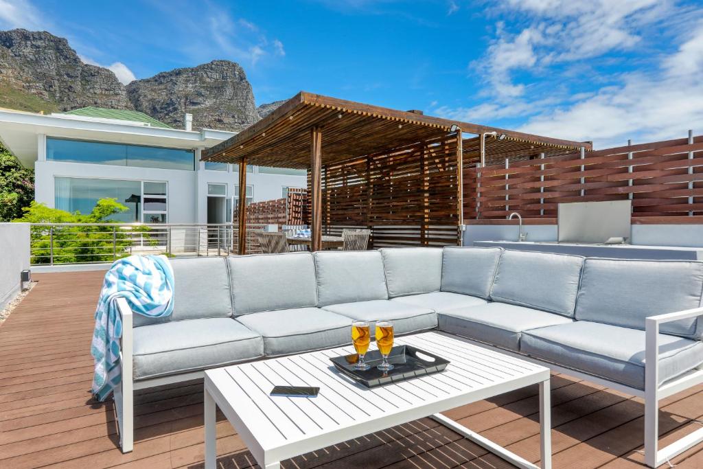 هتل مونتانیا ویلا - کمپس بی Montanha Villa - Camps Bay