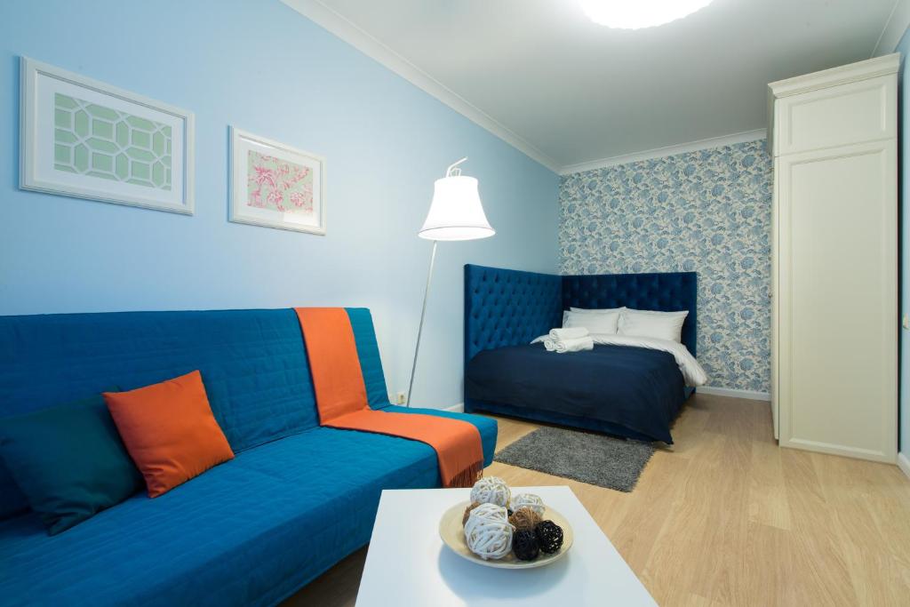 هتل لاکس اپارتمانز - لوسینوسکایا Lux Apartments - Lusinovskaya