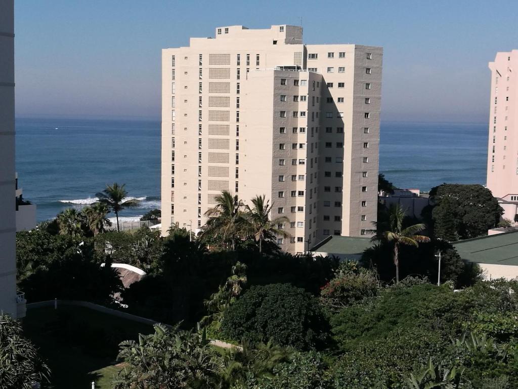 هتل ۴۰۴ ایپانما بیچ - 404 Ipanema Beach