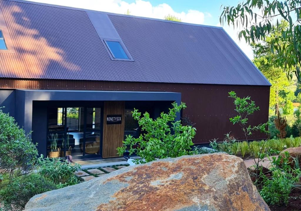 Walkersons 96 - NinetySix on Valley View (Vacation Home), Dullstroom (South Africa) Deals