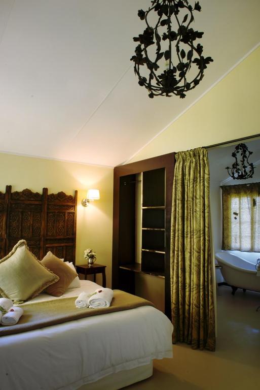 هتل آلمار ویو گست هاوس Almar View Guest House