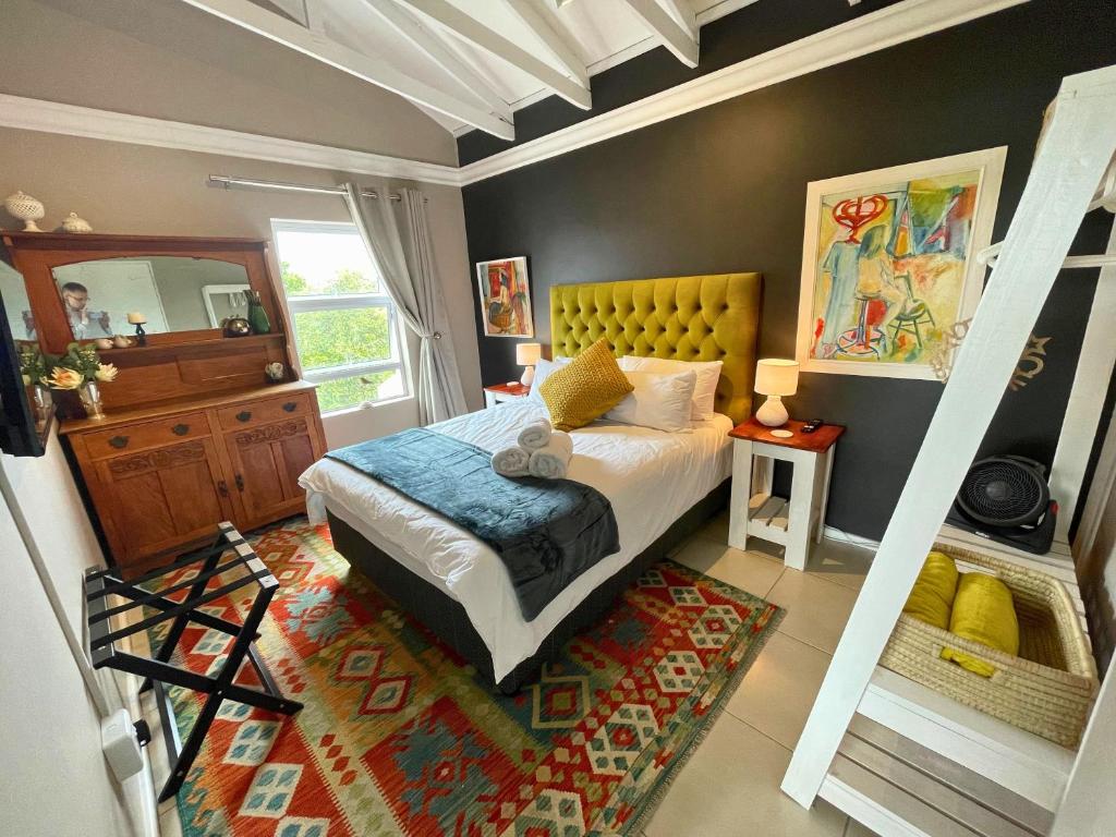 هتل کالم واترز گست هاوس: راببرگ روم Calm Waters Guesthouse: Robberg Room