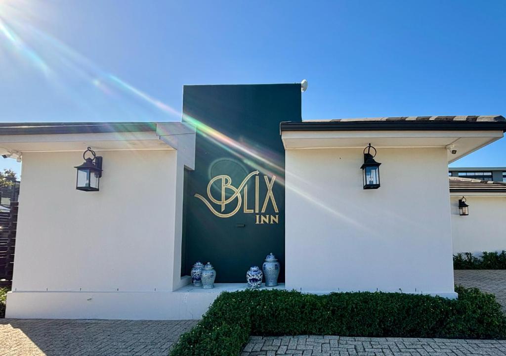 هتل بلکس این گست هاوس Blix Inn Guesthouse