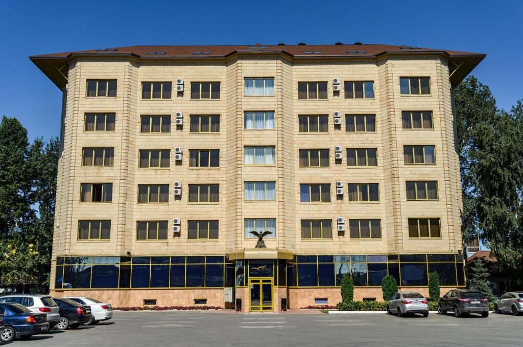 هتل بریز Hotel Briz