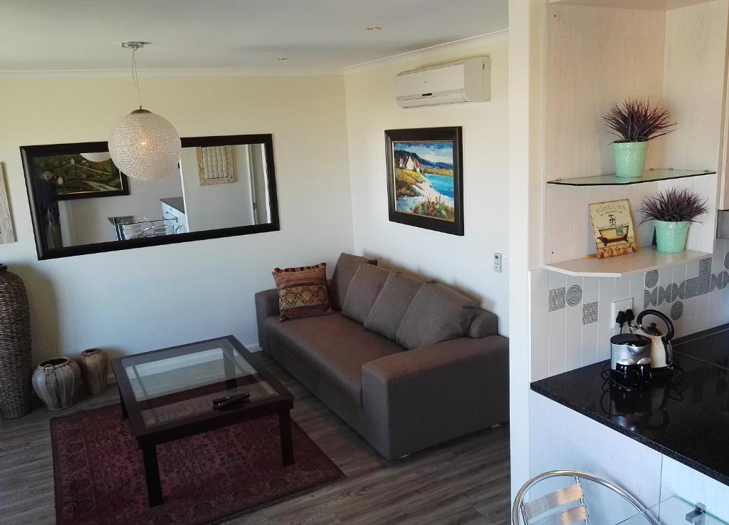 Cape Town Beachfront Accommodation in Blouberg