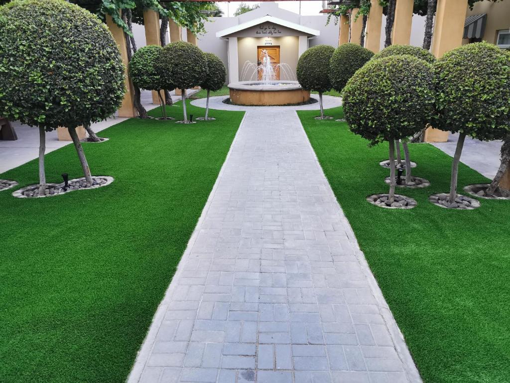 هتل دانکین کانتری هاوس Donkin Country House