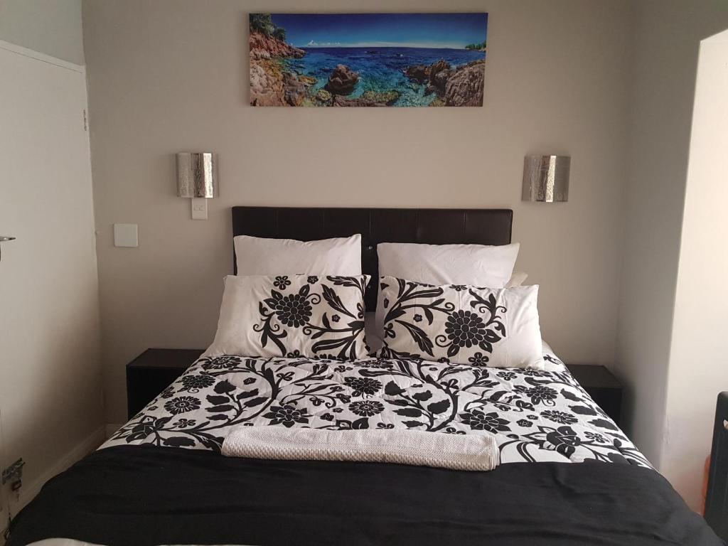 هتل اما's بی ان بی Emma's BNB