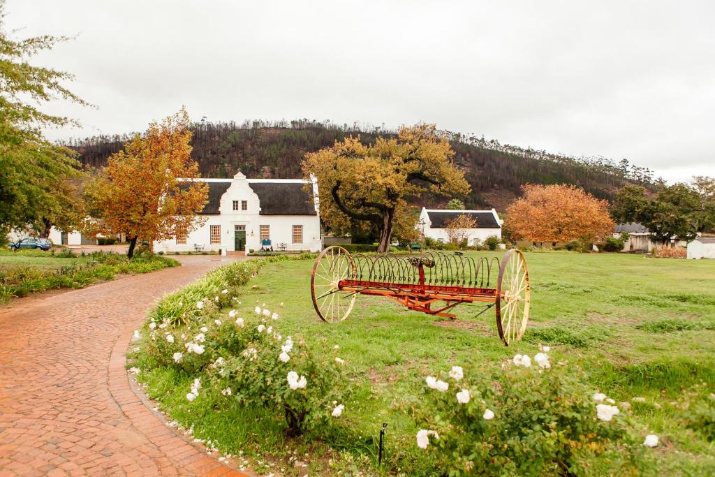 هتل باس پرووانس کانتری هاوس Basse Provence Country House