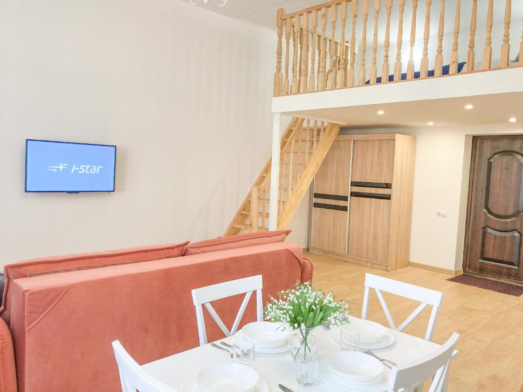 هتل بالتی-آپارتمنتس پیونرسکی 6 Balt-apartments Pionerskii 6
