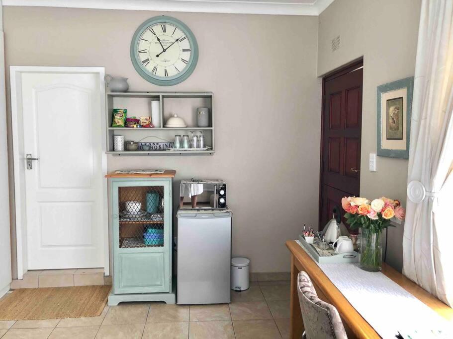 هتل لاوندر لین کاتج - Lavender Lane Cottage