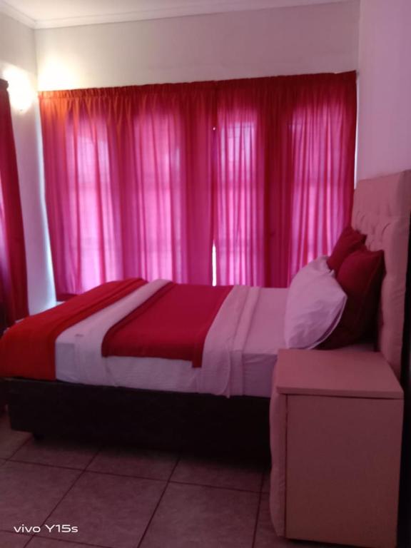 هتل آرزدز گست هاوس Rz guest house