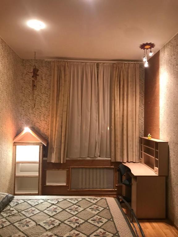 هتل لنینگرادسکویه ش. 1 Leningradskoe sh. 1