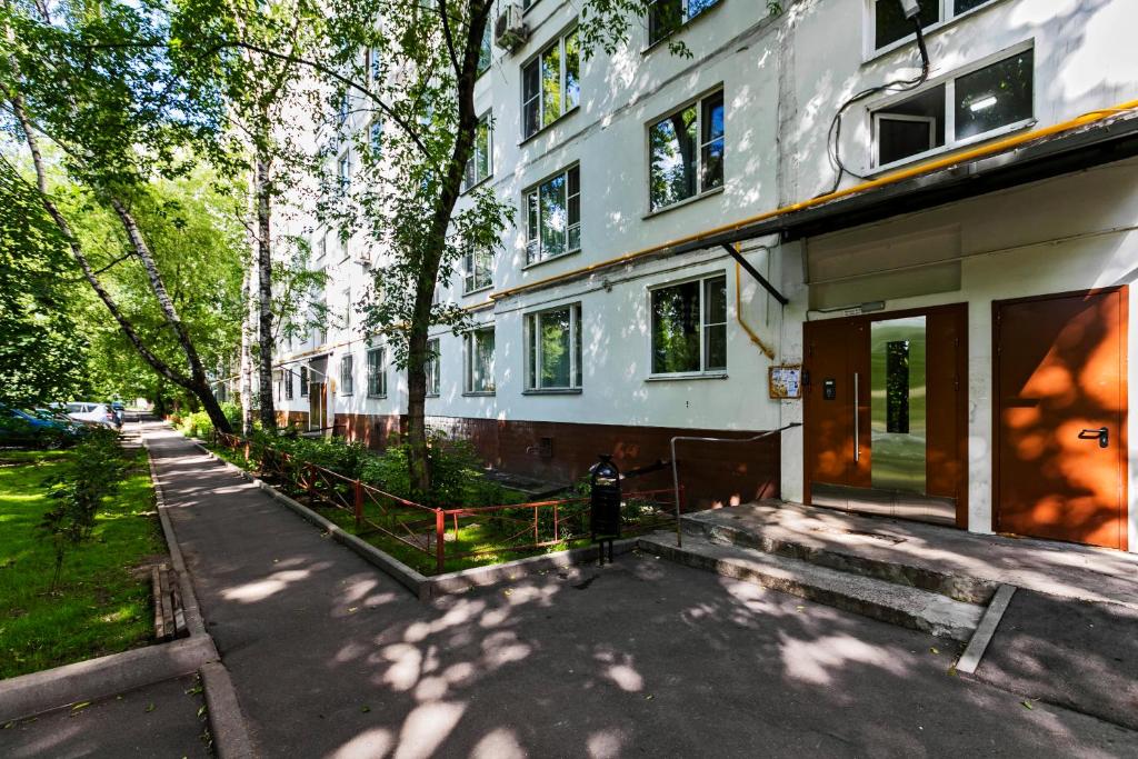 هتل دو-روم آپارتمان دو مین واک فروم فود مال دیپو - 2-room apartment 2 min walk from food mall DEPO