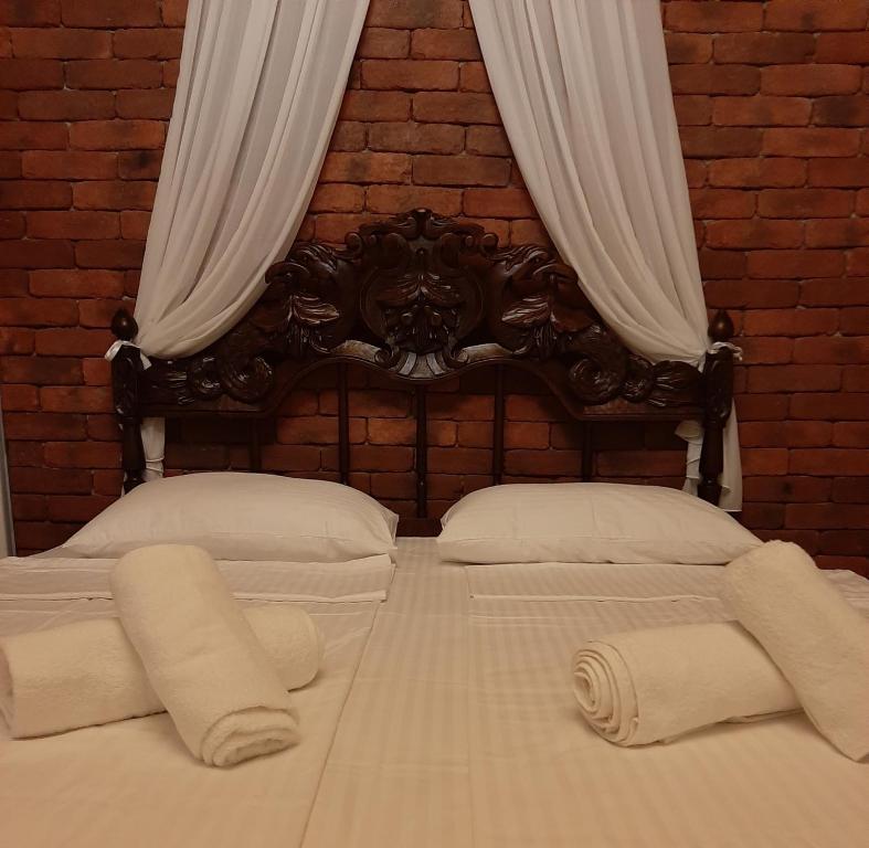 هتل وینتج آرت رومز Vintage Art Rooms