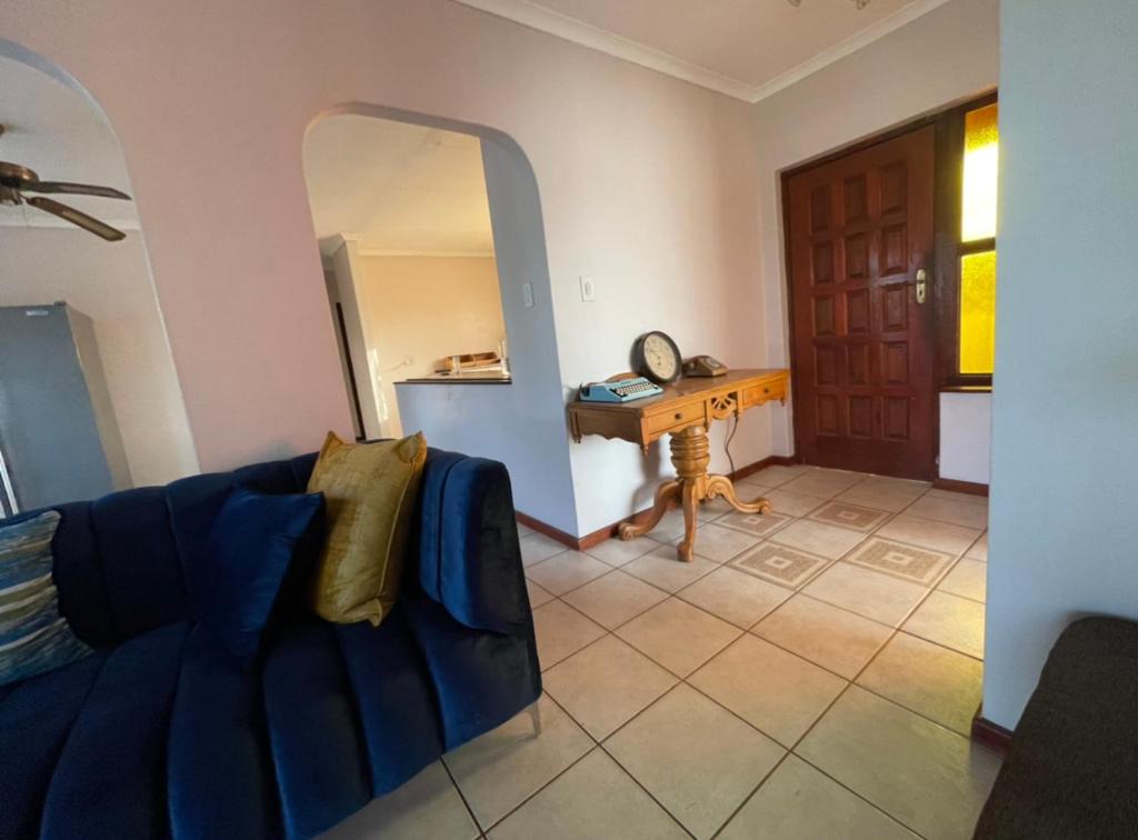 هتل آلویزیاس گست هاوس Aloisia's Guest House