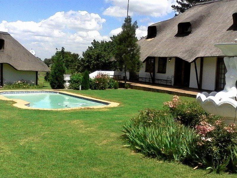 هتل ورمبو لودج Warembo Lodge