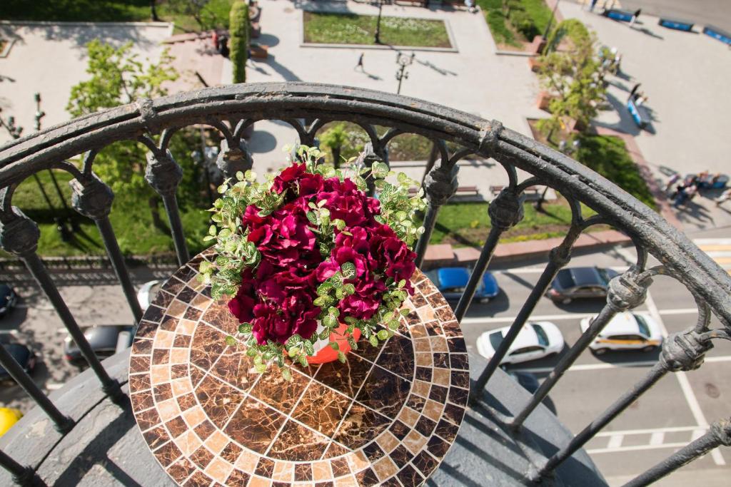 هتل آپارتمنت آن توارسکایا - Apartment on Tverskaya