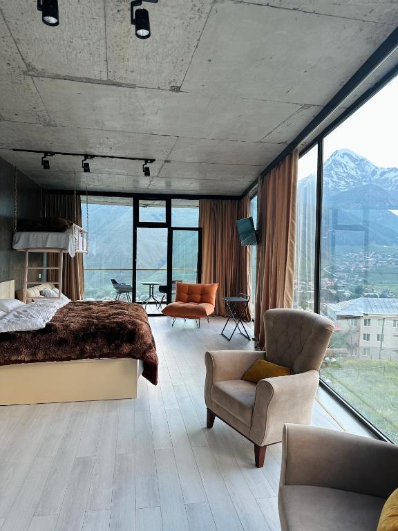 هتل نوا کازبگی Hotel NOA Kazbegi