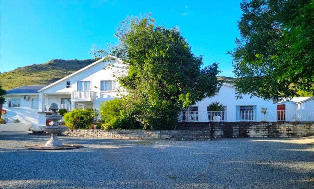 هتل ذ مانتین لاج The Mountain Lodge