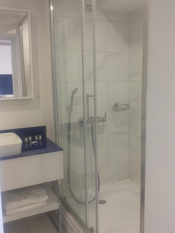 هتل استار هاوس Star house