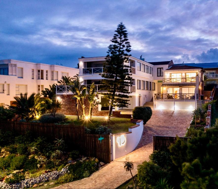 Surfstar at Mimosa Jeffreys Bay