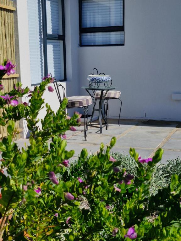 Golfers Haven Studio Apartment