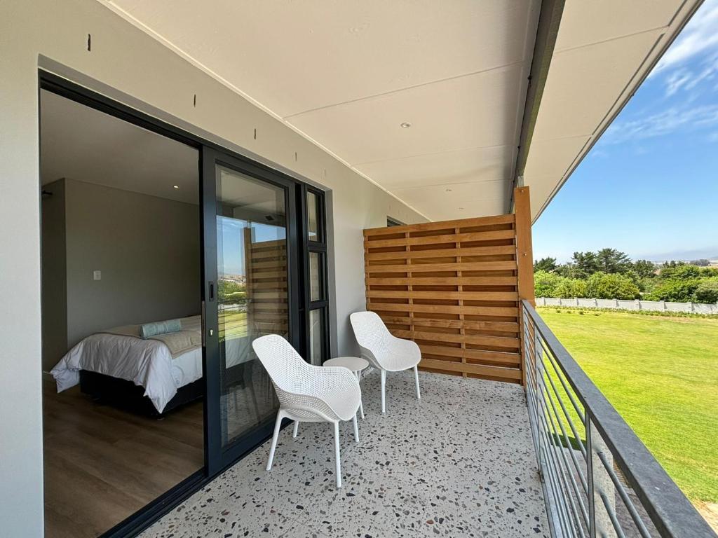 هتل سوانمیر آپارتمنتس Swanemeer Apartments
