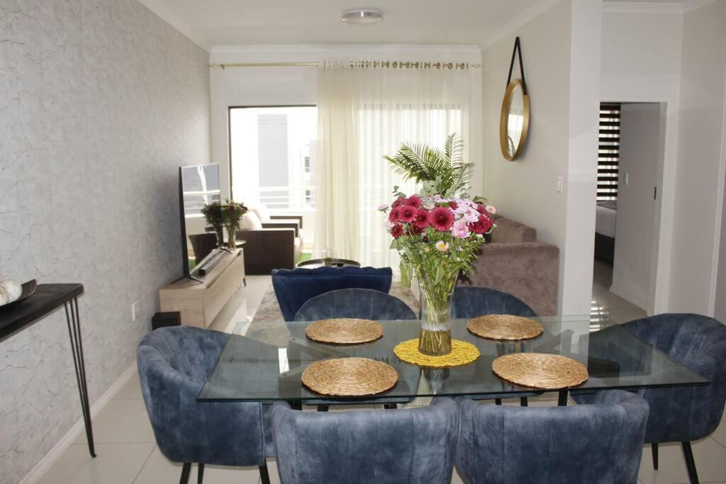 هتل شیک هوم Chic Home