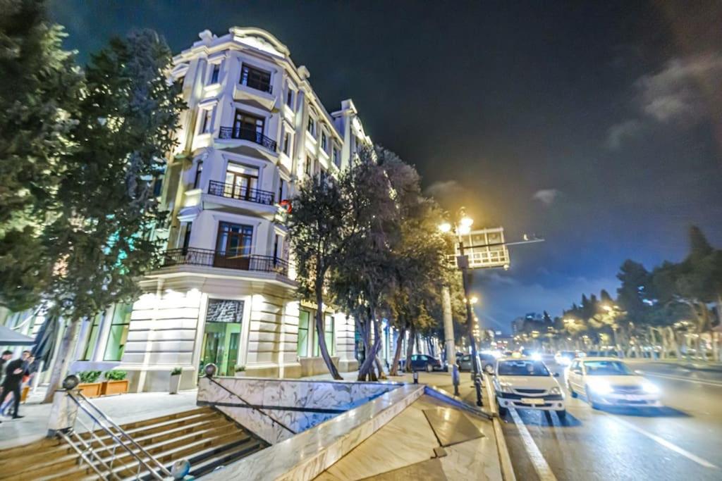 هتل تارگوو 3 روم Targovu 3 Room