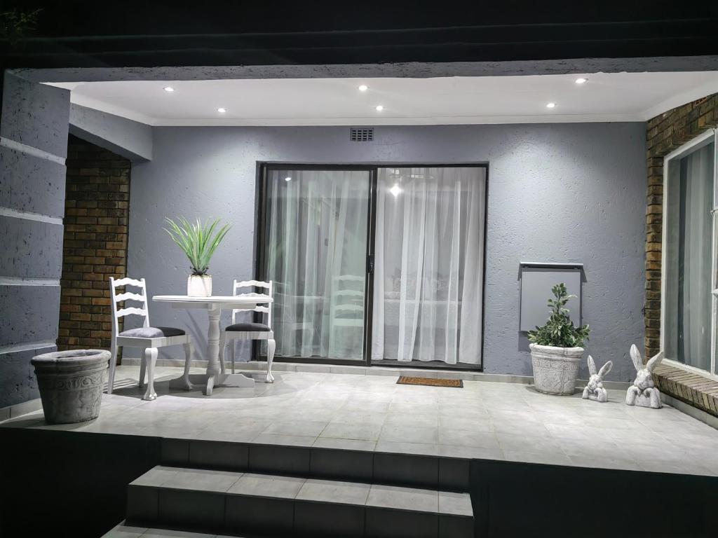 هتل ژانتیق ایروپورت گست هاوس یونیت 1 Zhantique Airport Guest House Unit 1