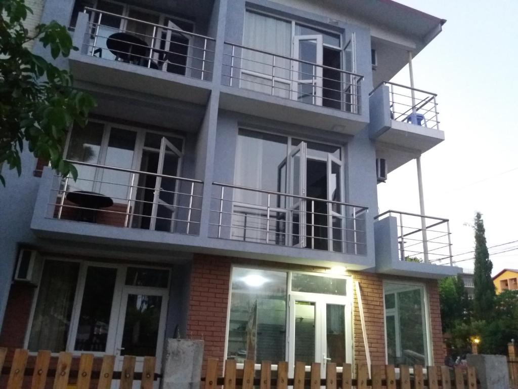 هتل اورورا Hotel Aurora