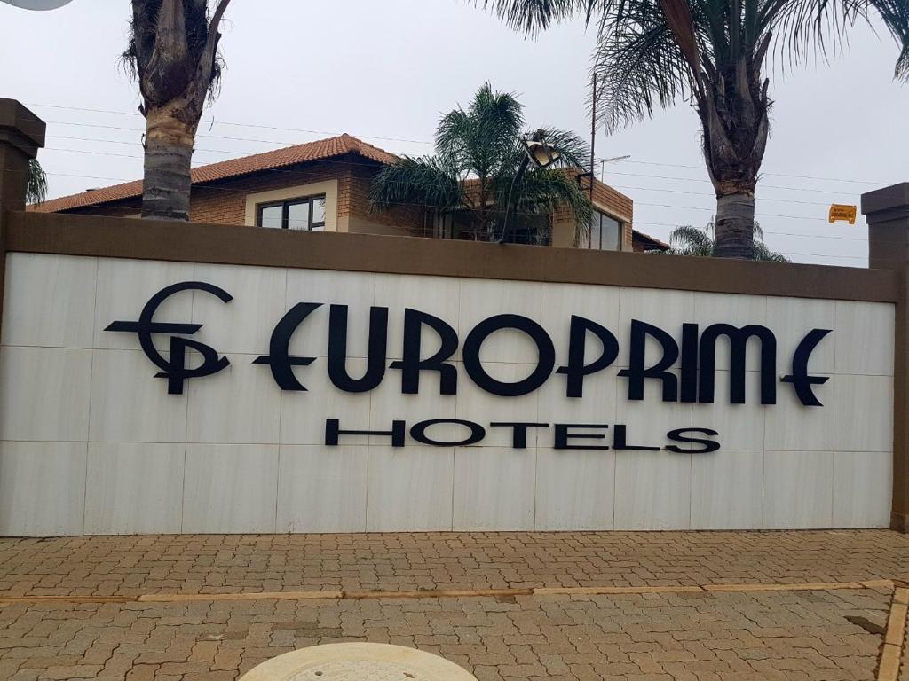 یورپرایم هتل Europrime Hotel