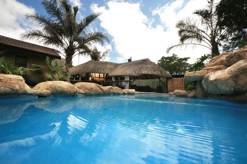 هتل سامر گاردن گست هاوس (ده پالمز) Summer Garden Guest House (The Palms)