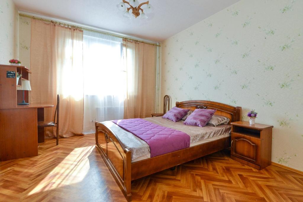 هتل آپارتامینتی نا آزوفسکوی 9k2 - Apartamienty na Azovskoi 9k2
