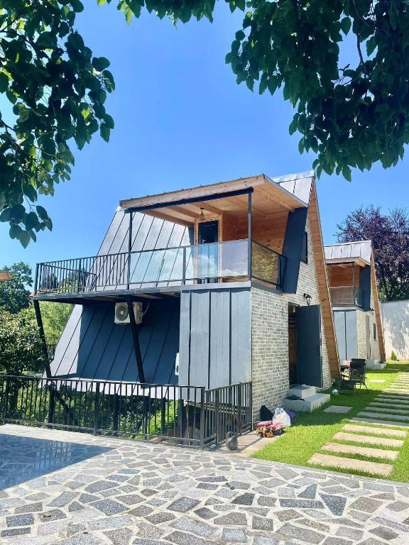 هتل کاتج هاوس آف لایت ای Cottage house of light A
