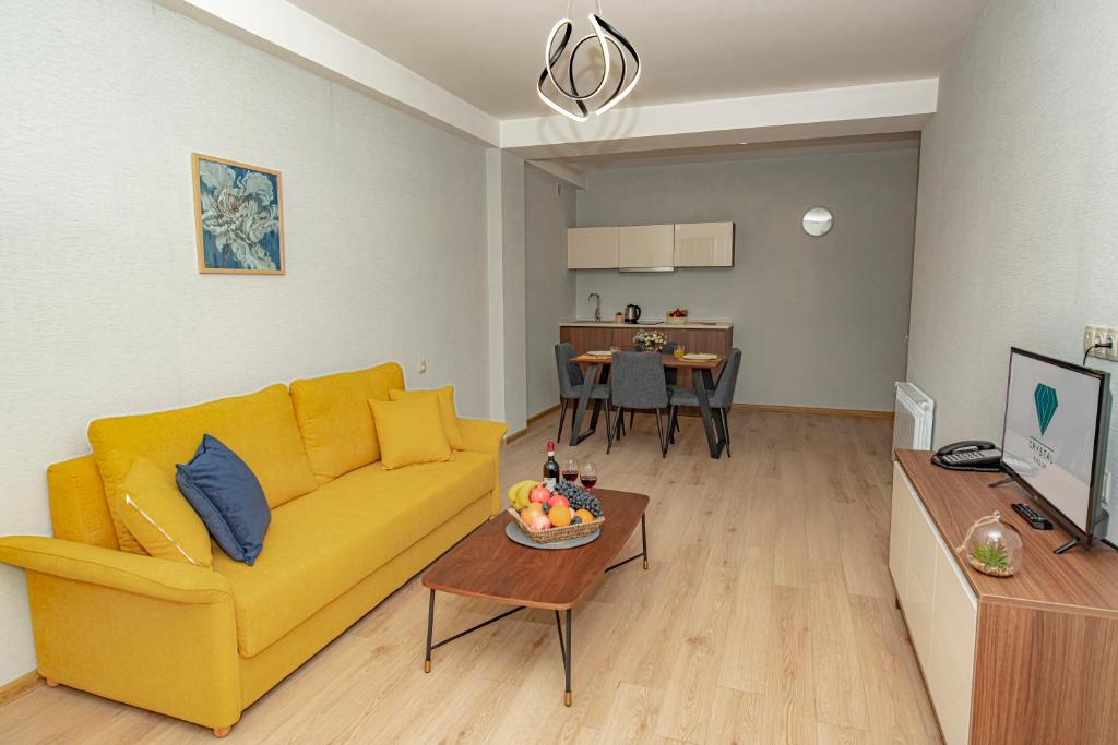 هتل کریستال رزیدنس Crystal Residence