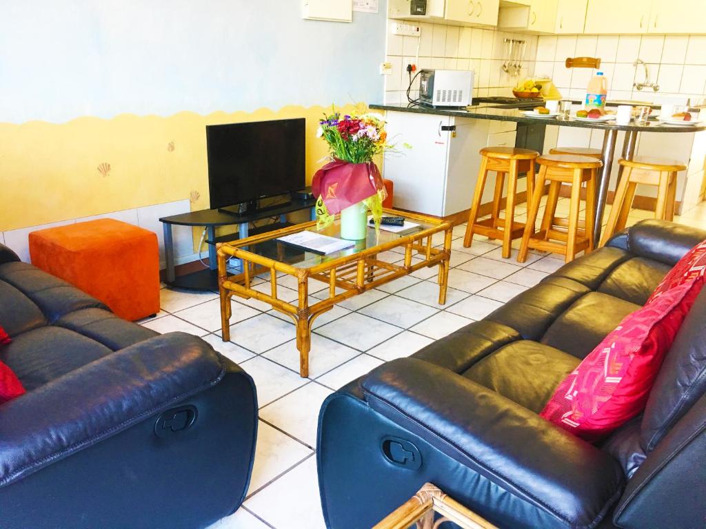 هتل دوملا مارگیت فلت شماره 6 - Dumela Margate Flat No 6