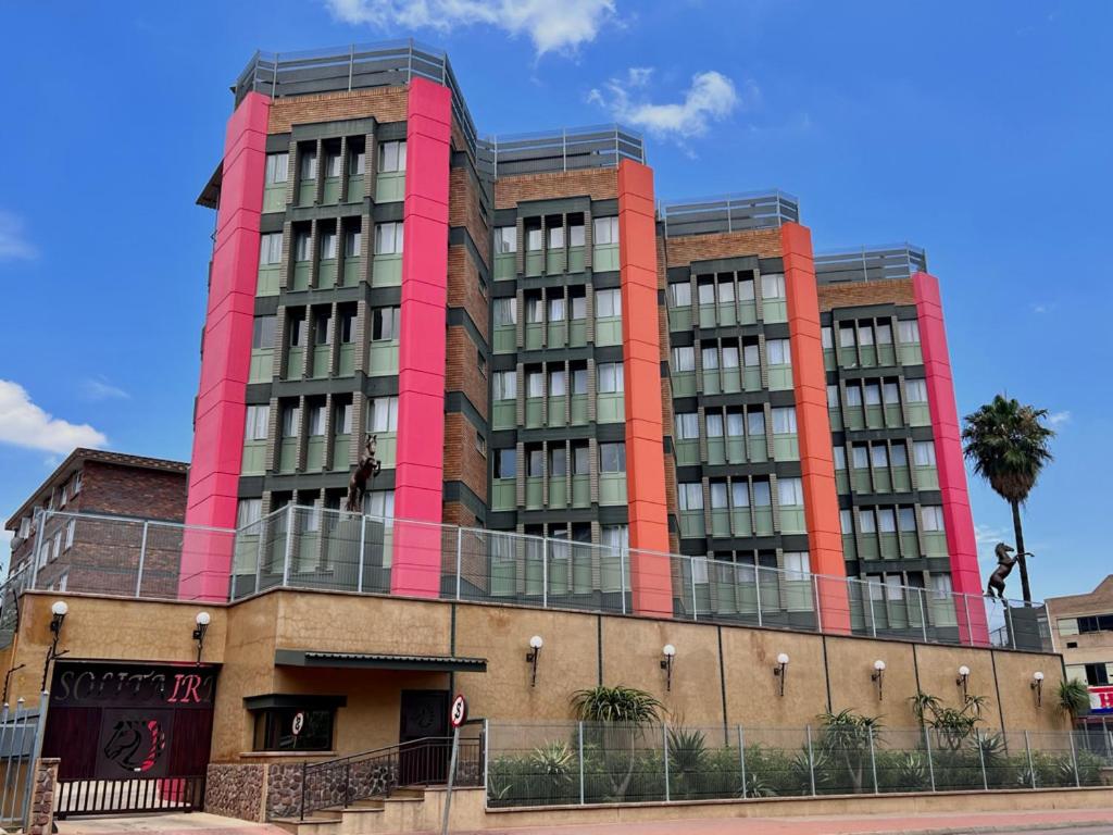 هتل سولیتیر گست آپارتمنتس Solitaire Guest Apartments