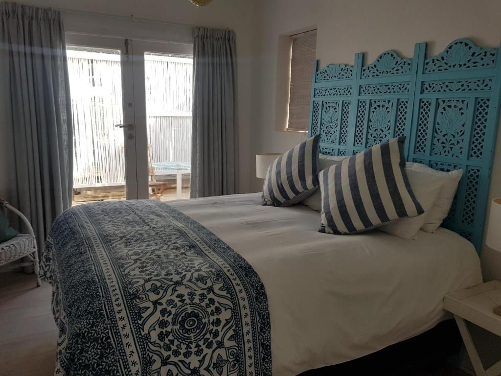 Mosselbank Beach Retreat 2