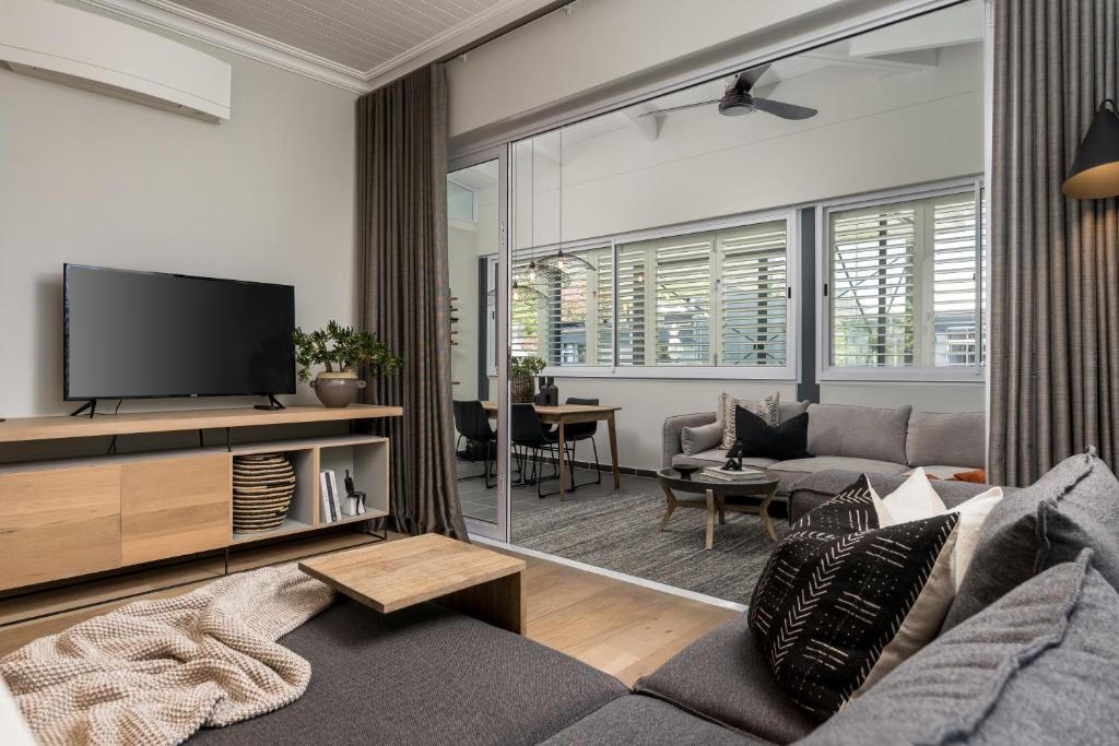 هتل ذ اوک سوئیت - 7 آن موری تاریخی استلنبوش The Oak Suite - 7 on Murray Historic Stellenbosch