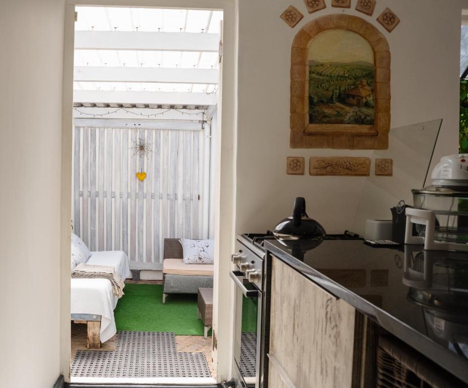 هتل نیرونا کاتج - Nirvana Cottage
