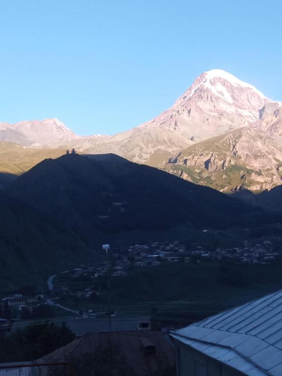 هتل گست هاوس رلاکس این کازبگی Guesthouse Relax in Kazbegi