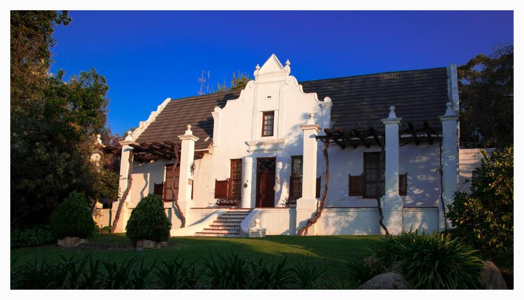 هتل موئی‌پلاس واین استیت Mooiplaas Wine Estate