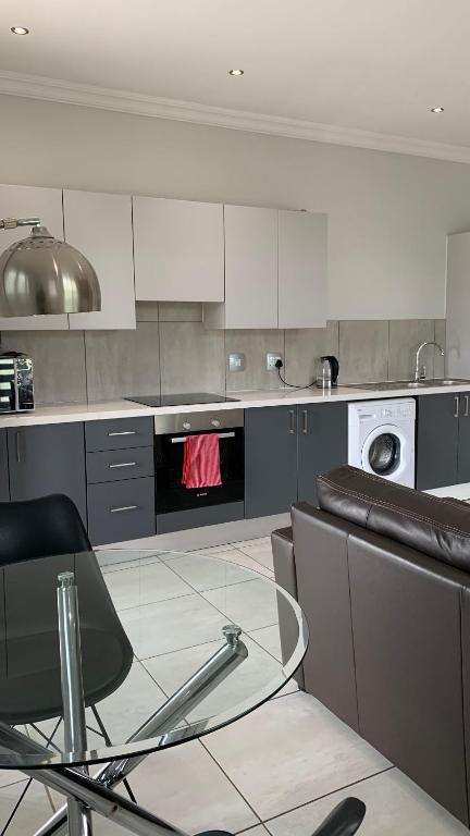 هتل نامپروس گست سوئیت - NOMPROS Guest Suite