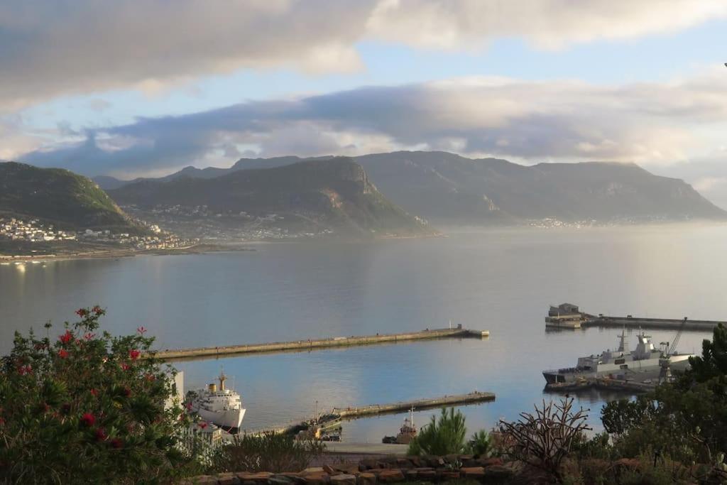 Spectacular views Simonstown